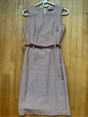 Sleeveless Pink Textured Sheath Dress with Belt Made in Japan